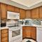 Loft, Top-Floor Mountain View 2BR-2BA at Mountain Green, Pool, Hot Tub, Shuttle - 基灵顿