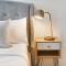 CBD Center Gem Modern 1-Bedroom Apt