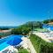 Villa Mateo - Three Bedroom Apartment with Terrace and Private Pool - Vodovada