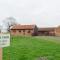 Wood Farm Stables - Sleeps 6-8 - Beccles