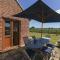 Wood Farm Stables - Sleeps 6-8 - Beccles
