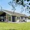 3 Bedroom Beautiful Home In Samsø
