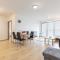 Flat 3 Sunny Haven Moderny 2i, Parking, WiFi - Récse