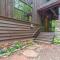 Romantic Tip Top Hideaway, BOOK 2 NIGHTS GET 1 NIGHT FREE - Stovall Mill