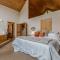 Romantic Tip Top Hideaway, BOOK 2 NIGHTS GET 1 NIGHT FREE - Stovall Mill