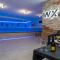 WX Hotel