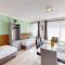 CozyWork Apartment House