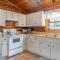 Maple Leaf Cabin