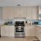 Retro by the Bay Close to Beach Eglin PetFriendly - Freeport