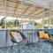 Retro by the Bay Close to Beach Eglin PetFriendly - Freeport