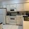 True Blue Spacious Condo on golf course! - True Blue