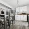 Spacious 4BR 2BA Minutes from the Falls & Casino - Niagara Falls