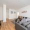 Exquisite 2 Bed Apt Near ExCel & 02 Arena with Parking - Woolwich