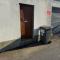 Newly Built Modern Studio House with Free Parking - Londra