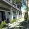 De Dukuh Guest House