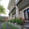 De Dukuh Guest House