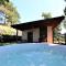 Lakeside Cottage with Sauna and Pool - Moravany nad Váhom