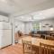 Cozy 2BR Condo - Beachside Bliss with Yard Space condo - Кейп-Мей
