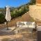 Modern villa 5 double bedrooms, new AC, private pool and stunning view 800 m from beach - Sagone