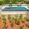 Villa Recluso-3 bd luxury country villa, huge heated pool with hydromassage, individual bbq & large yard, mountain view