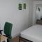 Modern 2-BR Basement Apartment - 列治文山