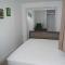 Modern 2-BR Basement Apartment - 列治文山