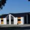 Large Group Greymouth accommodation 2 houses with 7 bedrooms 6 queens 6 single beds 5 bathrooms 5 toilets - Greymouth