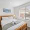 Superb Esplanade Beach House 8