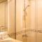 Elegant 2BR Golf View Oasis with Maids Room in Yas Island