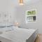 2 Bedroom Lovely Home In Dronningmølle - Dronningmølle