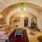Tafoni Houses Cave Hotel