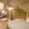 Tafoni Houses Cave Hotel