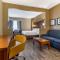 Comfort Suites At the University