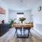 Luxury 2 Bed Apartment with Stunning Sea View Steps from Old Town and Dreamland