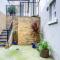 Luxury 2 Bed Apartment with Stunning Sea View Steps from Old Town and Dreamland