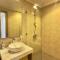 3BR Chic High Floor at Aykon Tower C Business Bay by Vibel - Dubaj