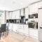 LUXaway 2BR Kensington with AC - Sleeps up to 11 - Londýn