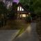 Amazing Creek View Cabin w/ Hot Tub, Firepit & Pool Table - 埃利杰