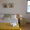 Coral Bay Beach House Apartment