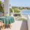 Coral Bay Beach House Apartment