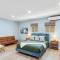 Gorgeous Tempe Studio with a Pool - Helena