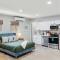 Gorgeous Tempe Studio with a Pool - Helena