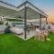 Casa Loba Luxe Apartment with pool and ocean views