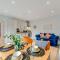Lavish London Apartment - 5 minutes from Tottenham Stadium Spurs