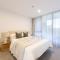 Oaks Canopy - Boutique 1 BR Apartments