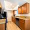 Charming Home Just Steps from the Beach 2 Bedroom, Private Back Patio, & Free WiFi - Newport Beach