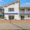 Oceanfront Oasis in Newport Beach Steps to Balboa Park, Pier, and The Fun Zone! - Newport Beach
