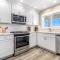 Oceanfront Oasis in Newport Beach Steps to Balboa Park, Pier, and The Fun Zone! - Newport Beach