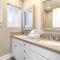Oceanfront Oasis in Newport Beach Steps to Balboa Park, Pier, and The Fun Zone! - Newport Beach