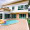 118 Pool Villa in town near CMU & Nimman - Csiangmaj